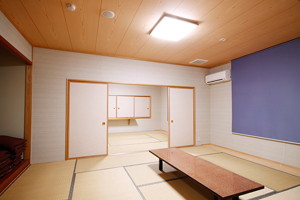 総合葬祭おかべ　親族控室